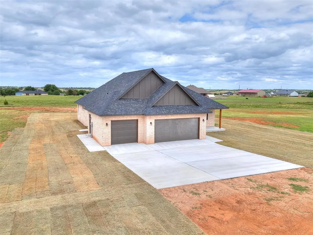 Photo 43 — 1321 Chisolm Trail Lane, Tuttle, OK 73089