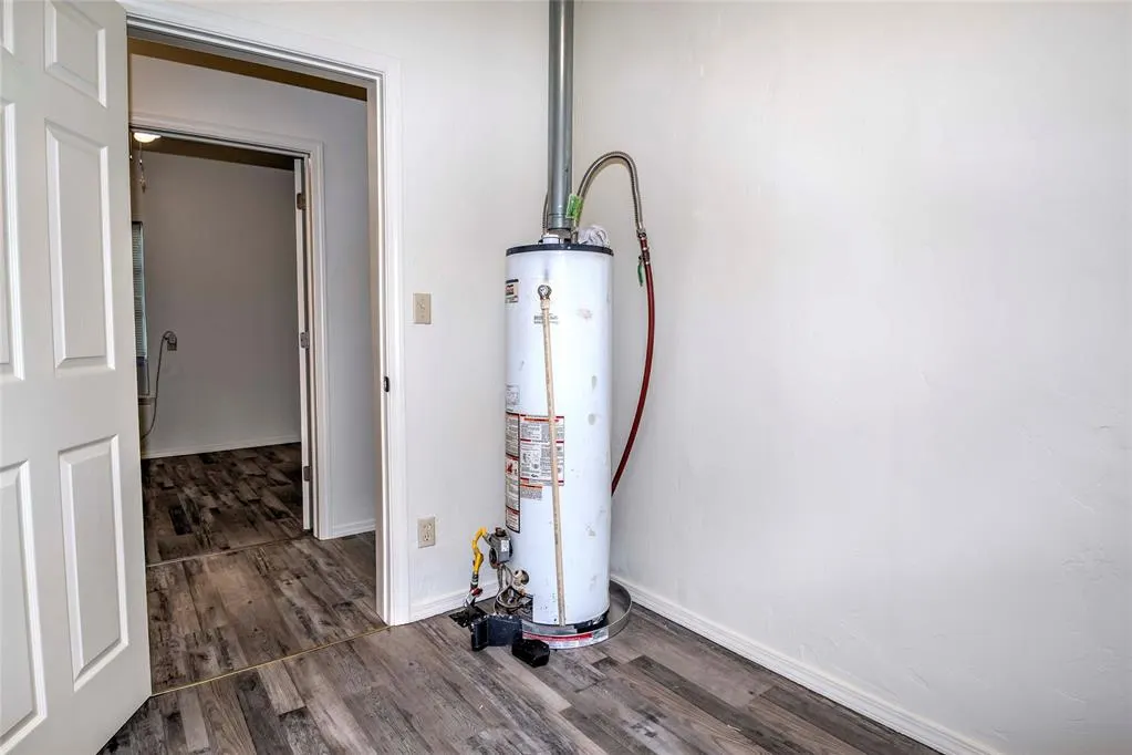 Photo 10 — 324 W 5th Street, Chandler, OK 74834