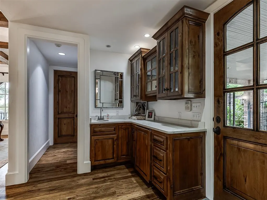 Photo 14 — 517 Flint Ridge Drive, Norman, OK 73072