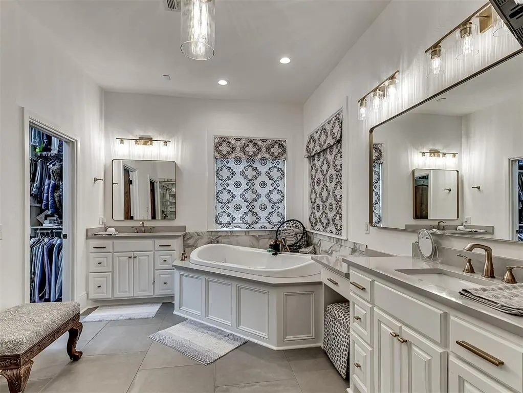 Photo 21 — 517 Flint Ridge Drive, Norman, OK 73072