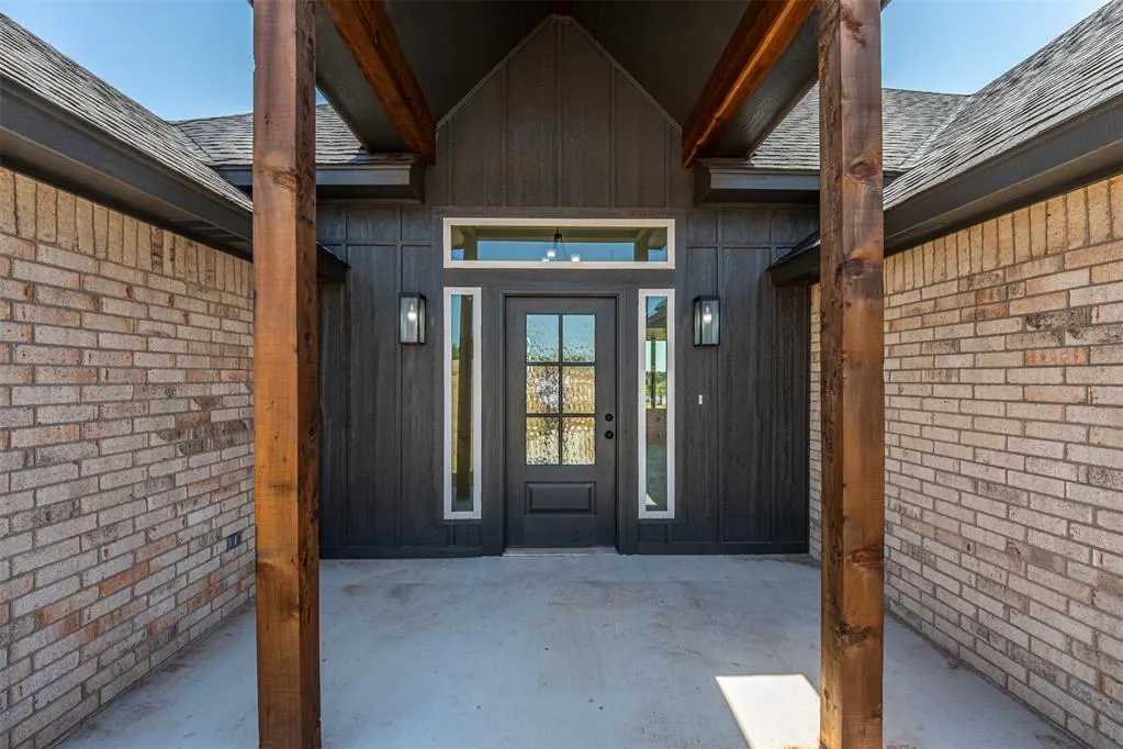 Photo 3 — 2411 Bear Creek Cir Circle, Blanchard, OK 73010
