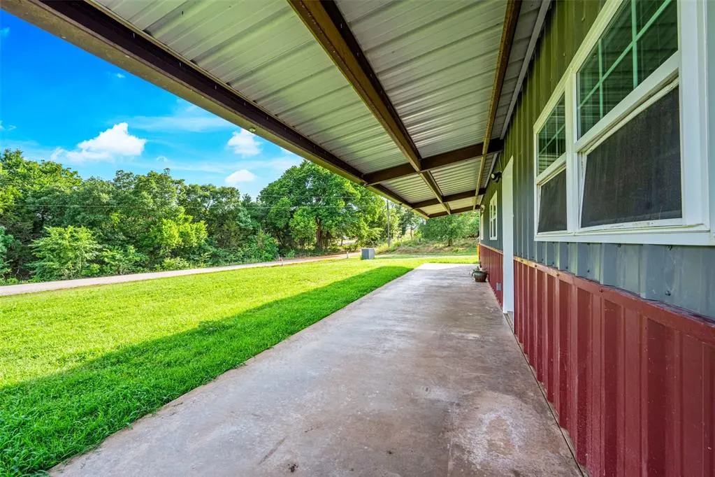 Photo 5 — 16156 County Road 1250, Binger, OK 73009