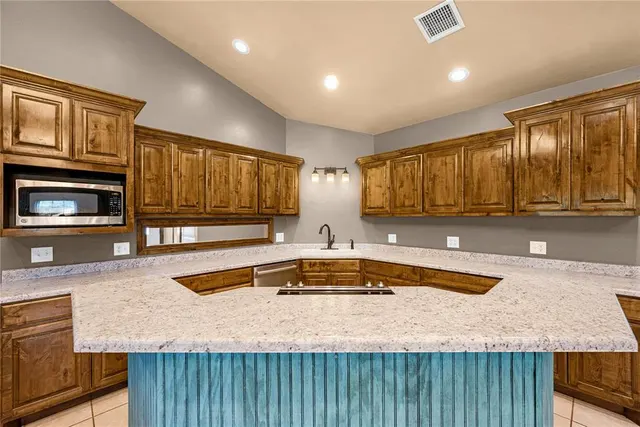Photo 8 — 16156 County Road 1250, Binger, OK 73009
