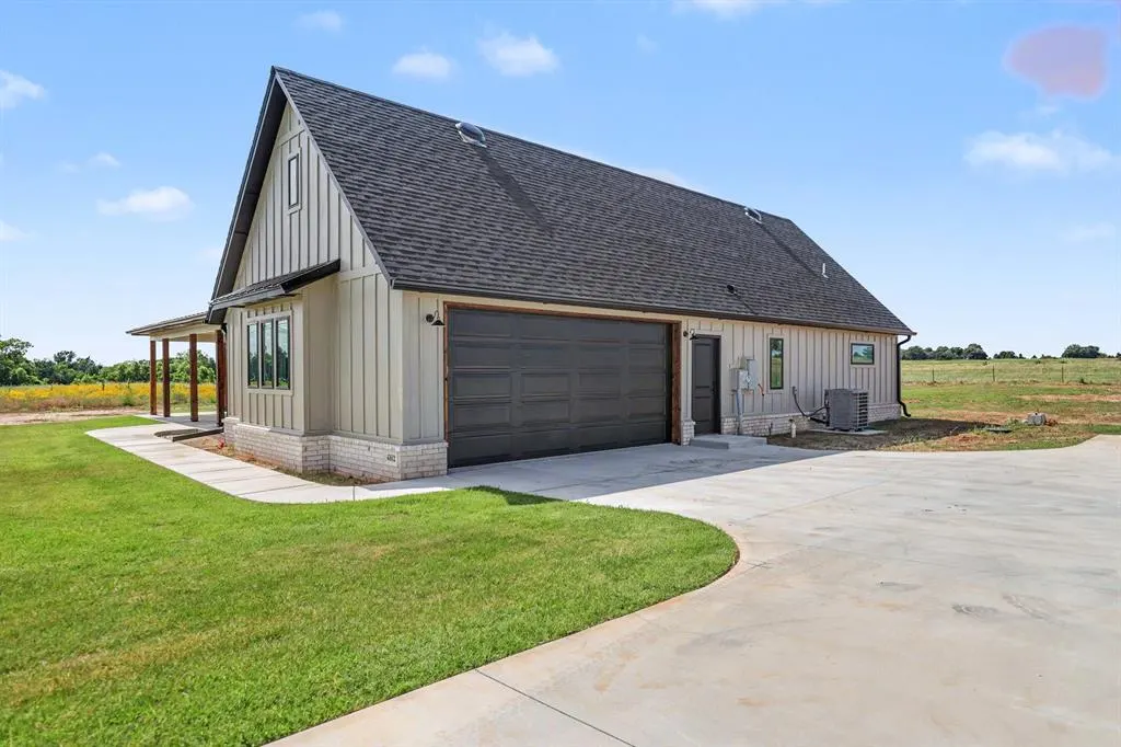 Photo 3 — 41812 Hazel Dell Road, Shawnee, OK 74804