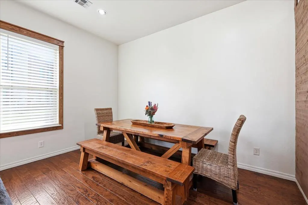 Photo 11 — 501 S Fretz Avenue, Edmond, OK 73003