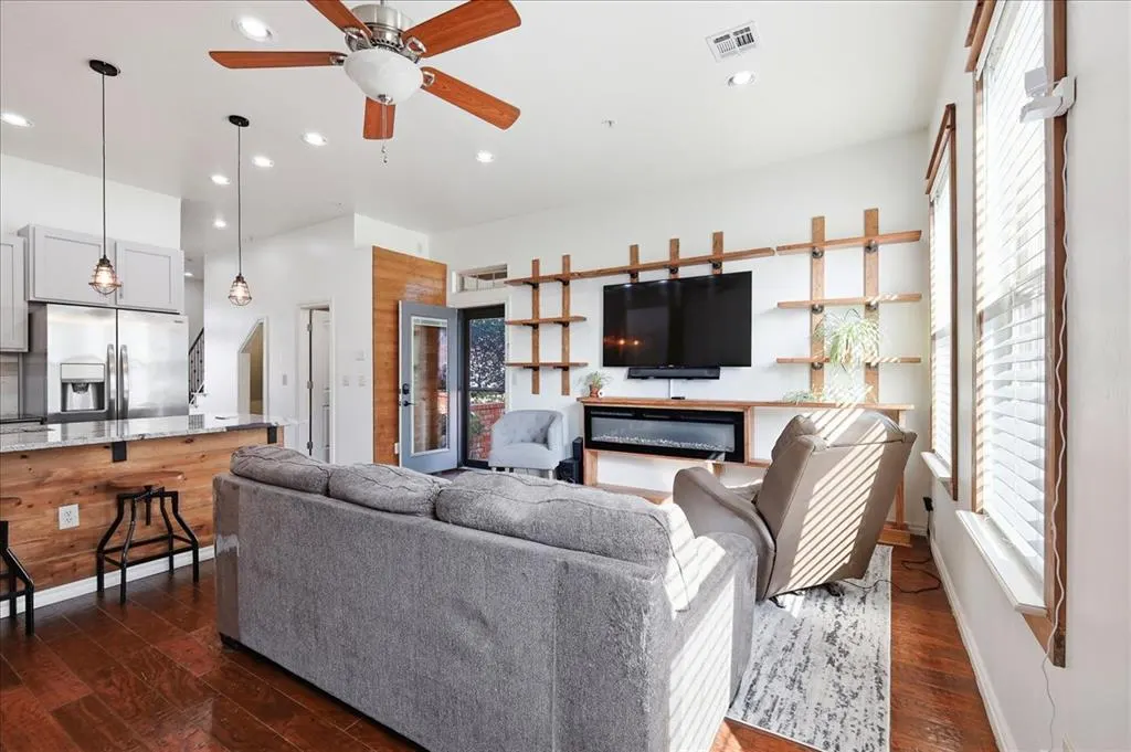 Photo 12 — 501 S Fretz Avenue, Edmond, OK 73003