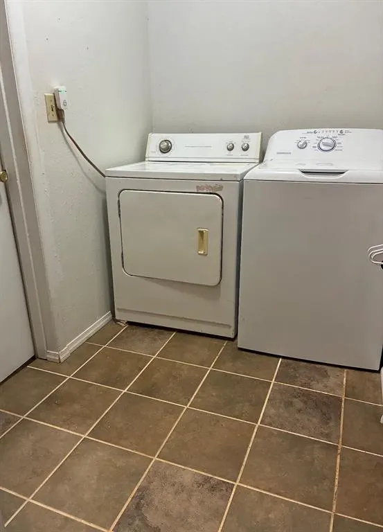 Photo 8 — 507 W Cypress Street, Altus, OK 73521