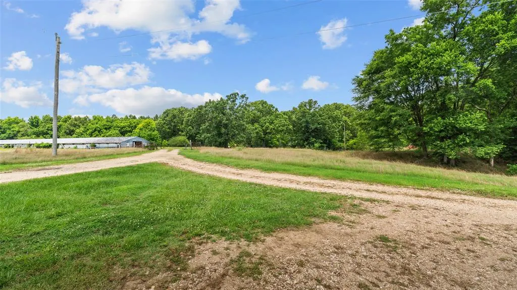 Photo 4 — 496 Cottonwood Trail, Broken Bow, OK 74728