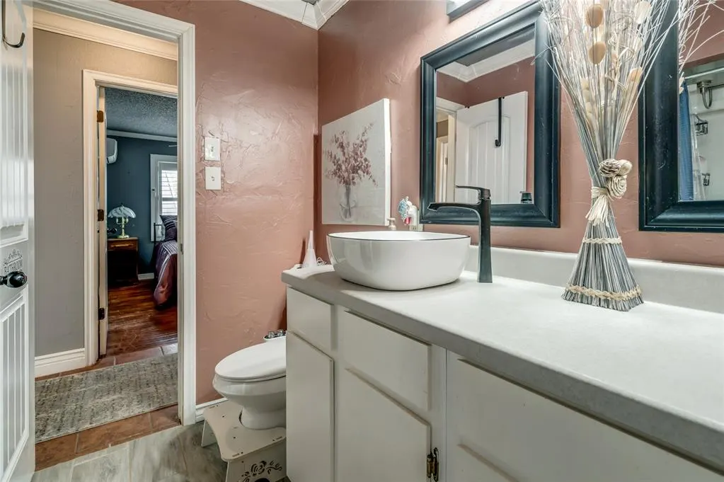 Photo 28 — 803 E Mosier Street, Norman, OK 73071