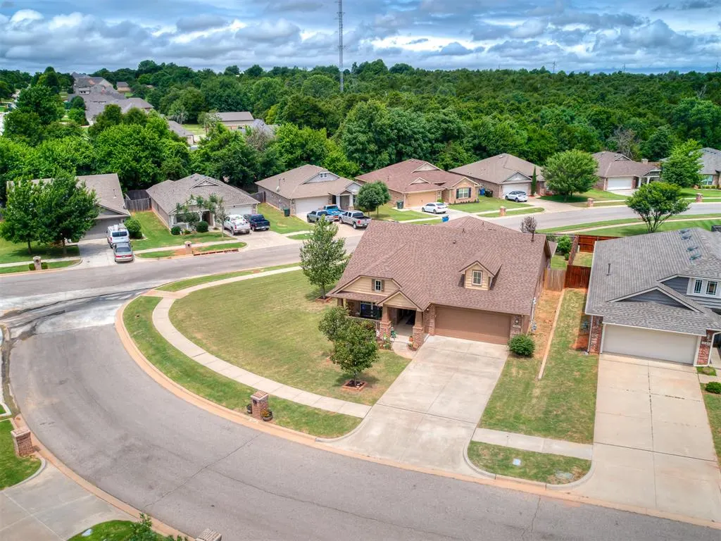 Photo 43 — 12487 Lakota Drive, Choctaw, OK 73020