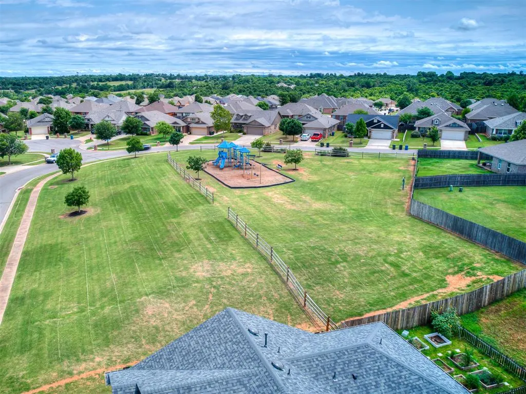 Photo 46 — 12487 Lakota Drive, Choctaw, OK 73020
