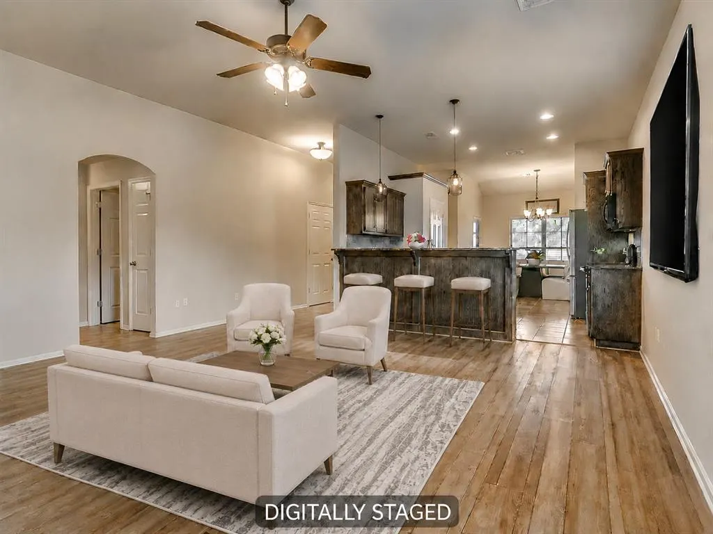 Photo 11 — 12487 Lakota Drive, Choctaw, OK 73020