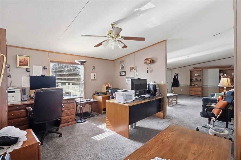 Photo 4 — 115 Holly Street, Perry, OK 73077