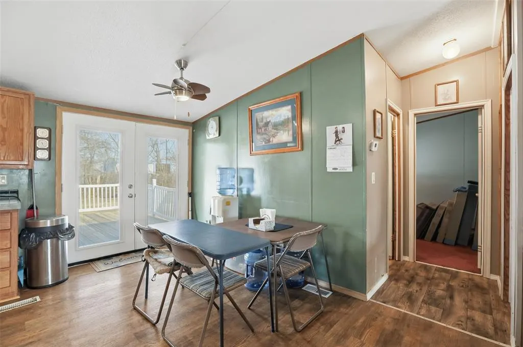 Photo 12 — 115 Holly Street, Perry, OK 73077