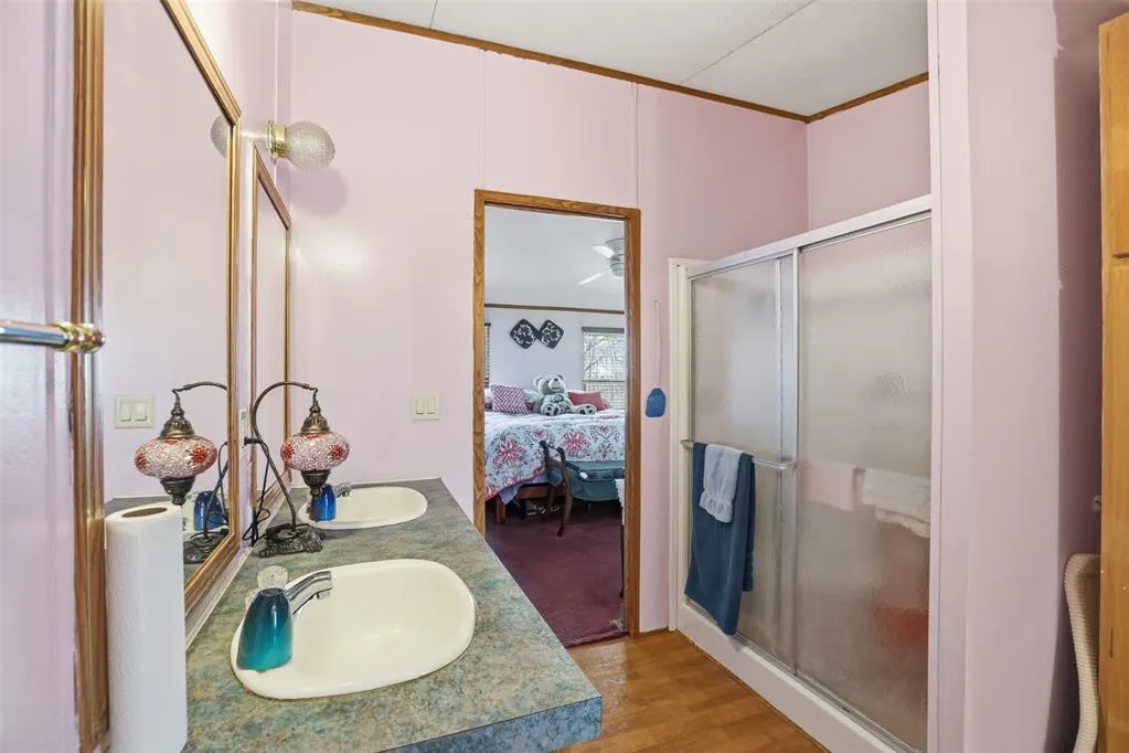 Photo 16 — 115 Holly Street, Perry, OK 73077