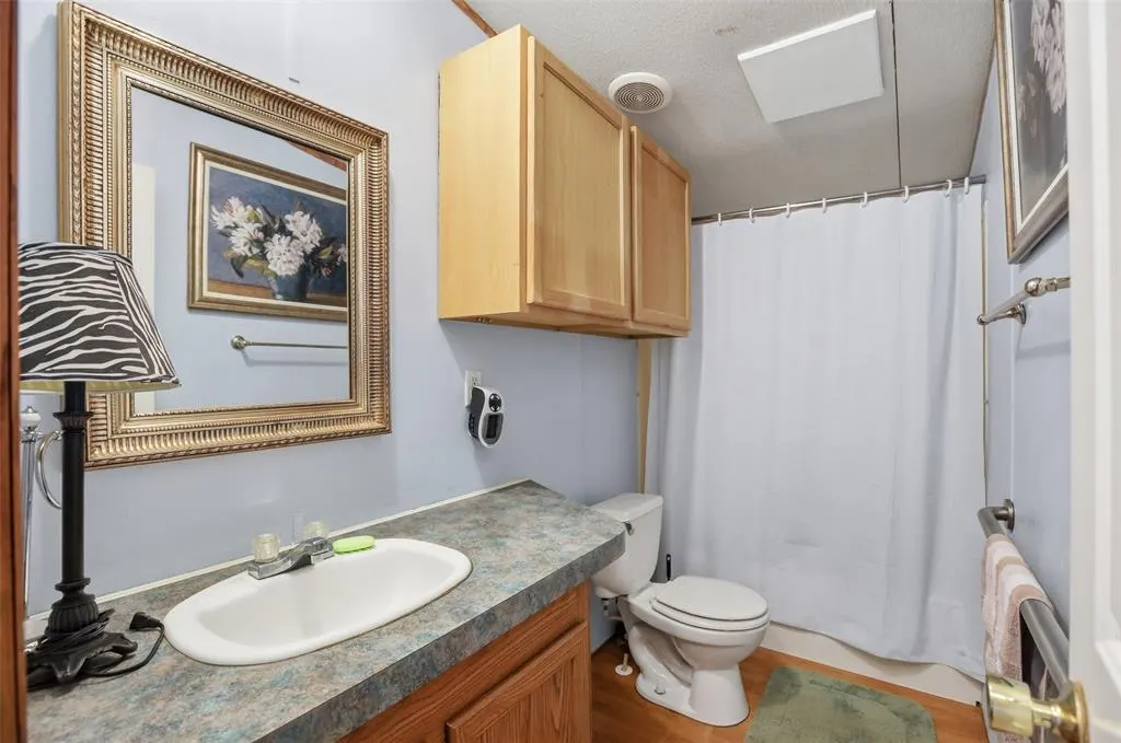 Photo 18 — 115 Holly Street, Perry, OK 73077