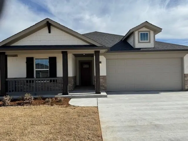 Photo 2 — 3208 Mount Nebo Drive, Yukon, OK 73099