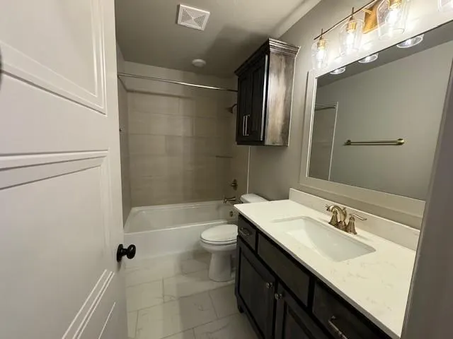 Photo 9 — 3208 Mount Nebo Drive, Yukon, OK 73099