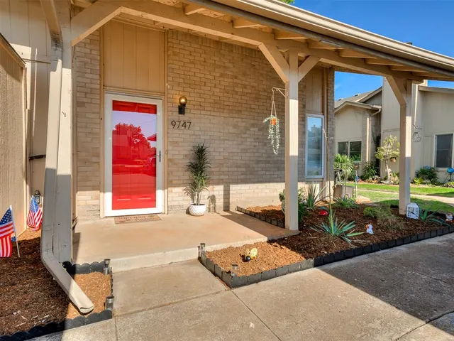 Front exterior — 9747 Hefner Village Boulevard, Oklahoma City, OK 73162