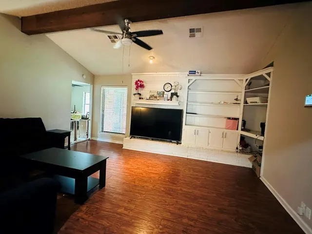 Photo 7 — 1612 Whispering Creek Drive, Edmond, OK 73013