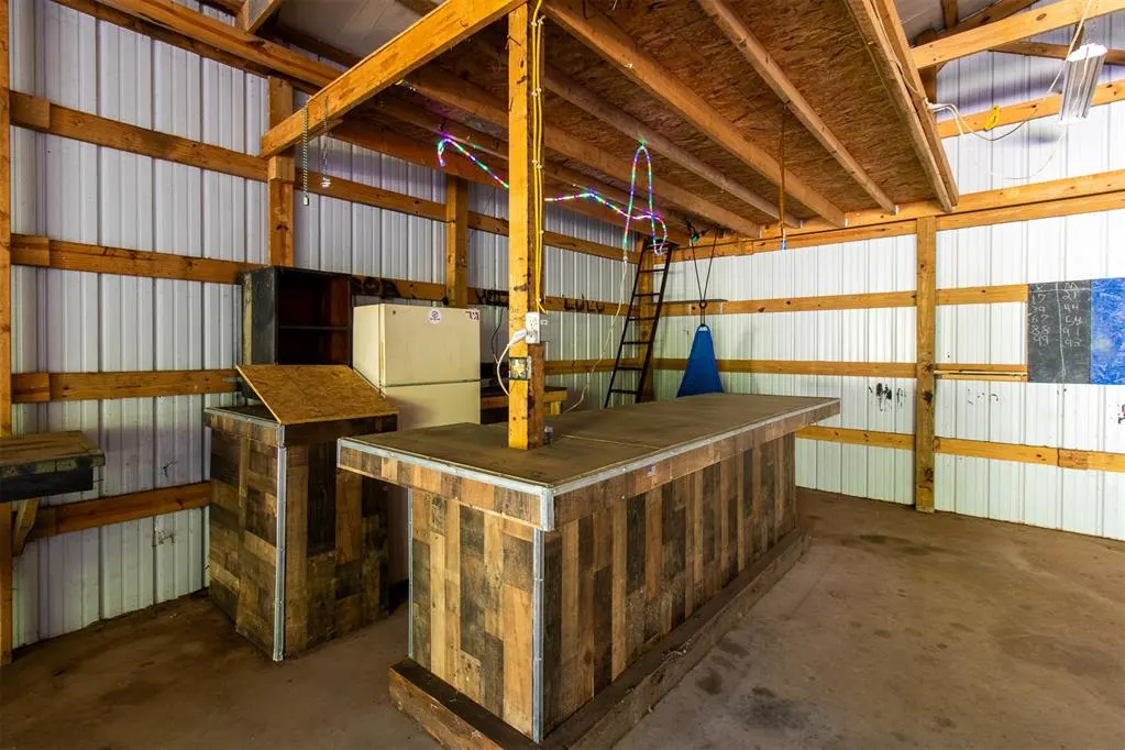 Photo 8 — 900301 S Oak Hill Drive, Chandler, OK 74834