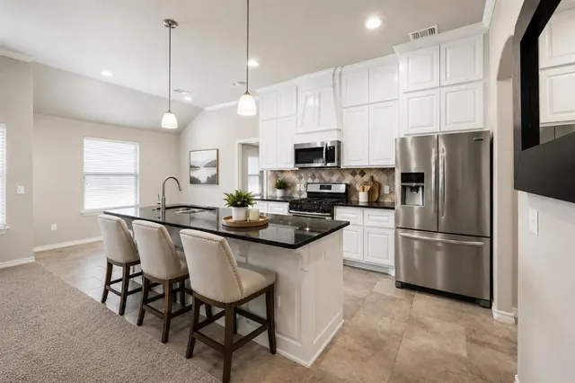 Photo 7 — 4908 Wister Lane, Edmond, OK 73025