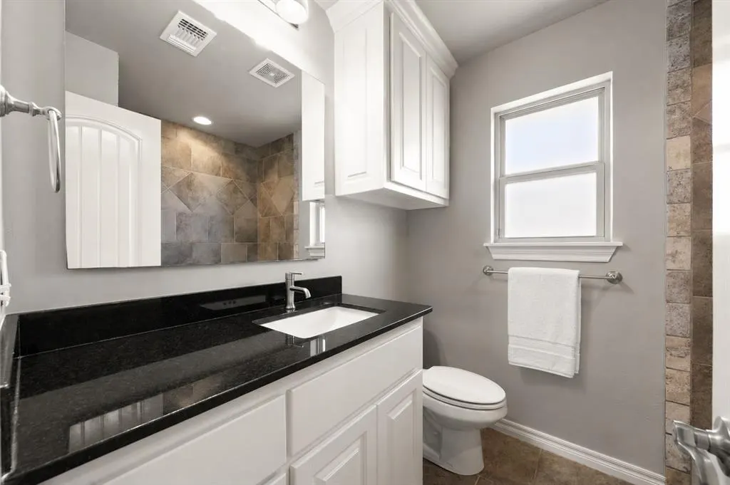 Photo 23 — 4908 Wister Lane, Edmond, OK 73025