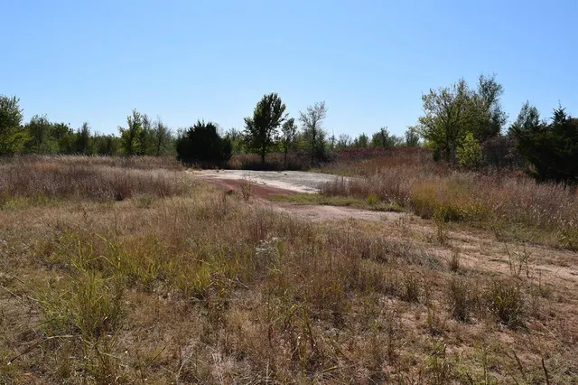 Photo 8 — SE 30-18N-04W SE4 Land, Crescent, OK 73028