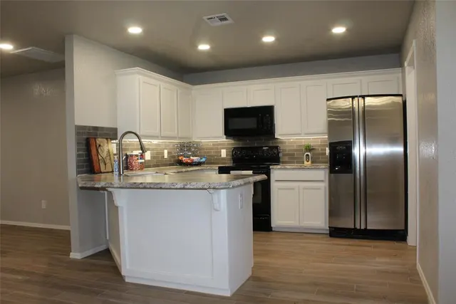 Photo 7 — 14813 Twelve Oaks Drive, Choctaw, OK 73020
