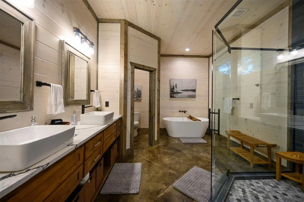 Photo 12 — 215 Top Notch Lane, Broken Bow, OK 74728