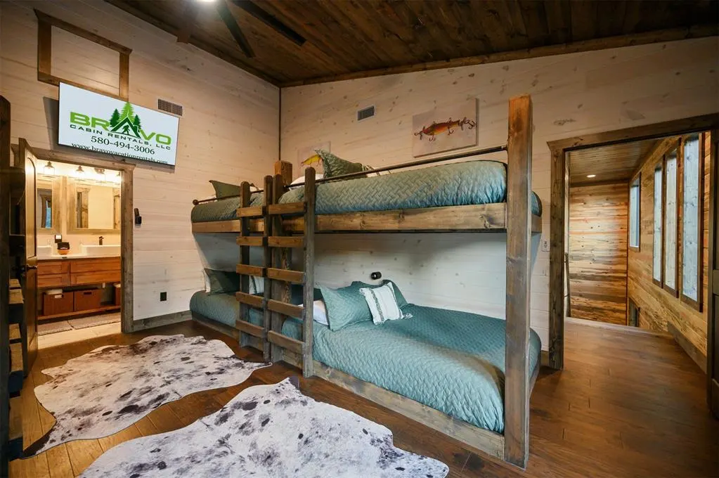 Photo 19 — 215 Top Notch Lane, Broken Bow, OK 74728