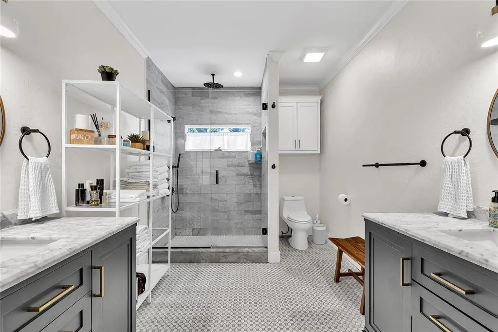 Photo 19 — 917 NE 18th Street, Oklahoma City, OK 73105
