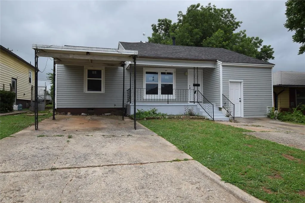 Photo 4 — 1924 NE 25th Street, Oklahoma City, OK 73111