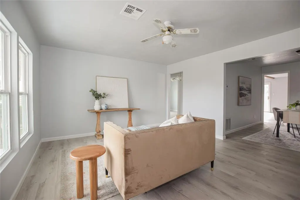 Photo 9 — 1924 NE 25th Street, Oklahoma City, OK 73111