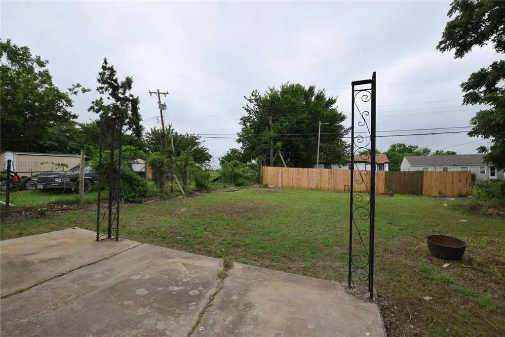 Photo 46 — 1924 NE 25th Street, Oklahoma City, OK 73111