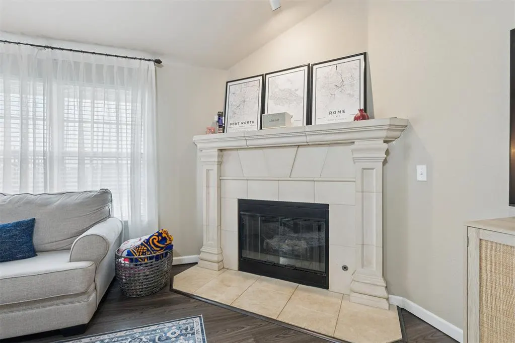 Photo 9 — 4229 Syracuse Street, Moore, OK 73160
