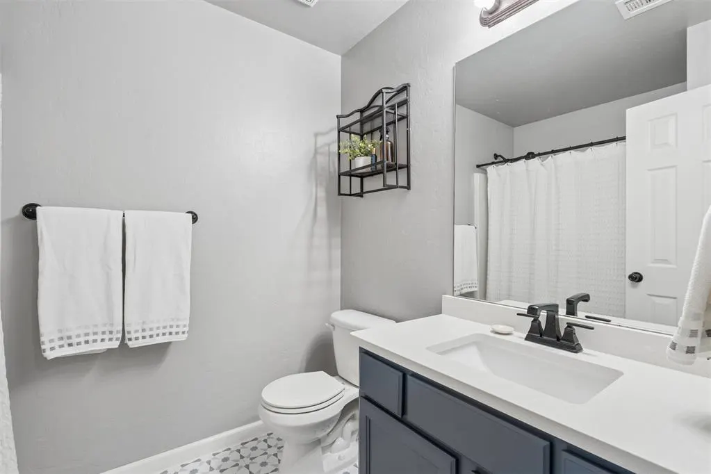 Photo 27 — 4229 Syracuse Street, Moore, OK 73160