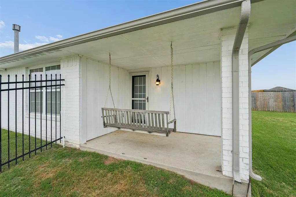 Photo 36 — 4229 Syracuse Street, Moore, OK 73160