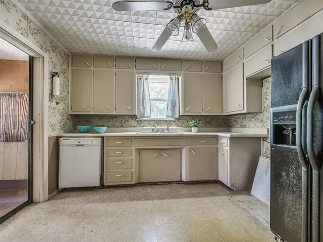 Photo 4 — 605 S Sooner Road, Del City, OK 73115