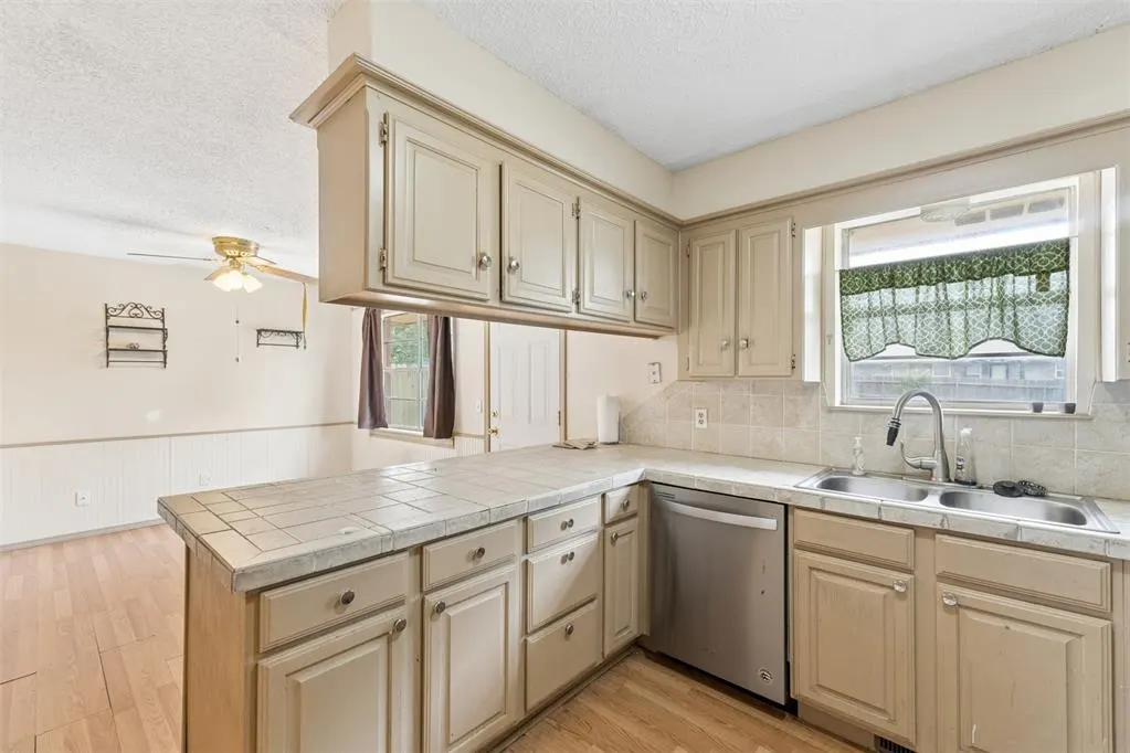 Photo 13 — 5525 Keith Drive, Oklahoma City, OK 73135