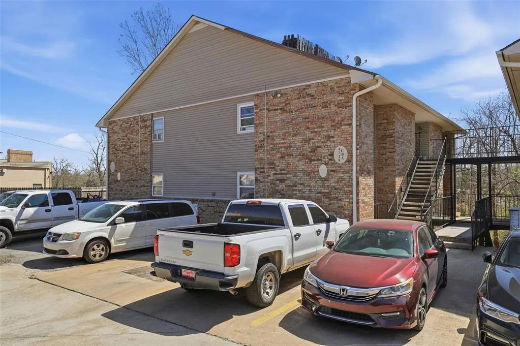Photo 26 — 6728 N Meridian Avenue C, Oklahoma City, OK 73116