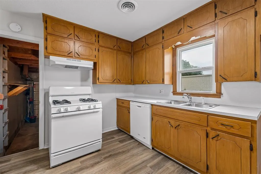 Photo 14 — 1129 N McKinley Avenue, Shawnee, OK 74801