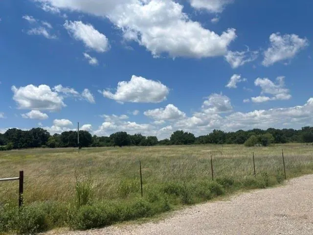 Front exterior — 18476 N COUNTY ROAD 3015 Road, Lindsay, OK 73052