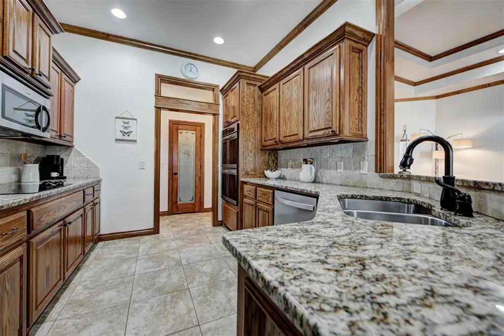 Photo 21 — 10501 Joseph Way, Yukon, OK 73099