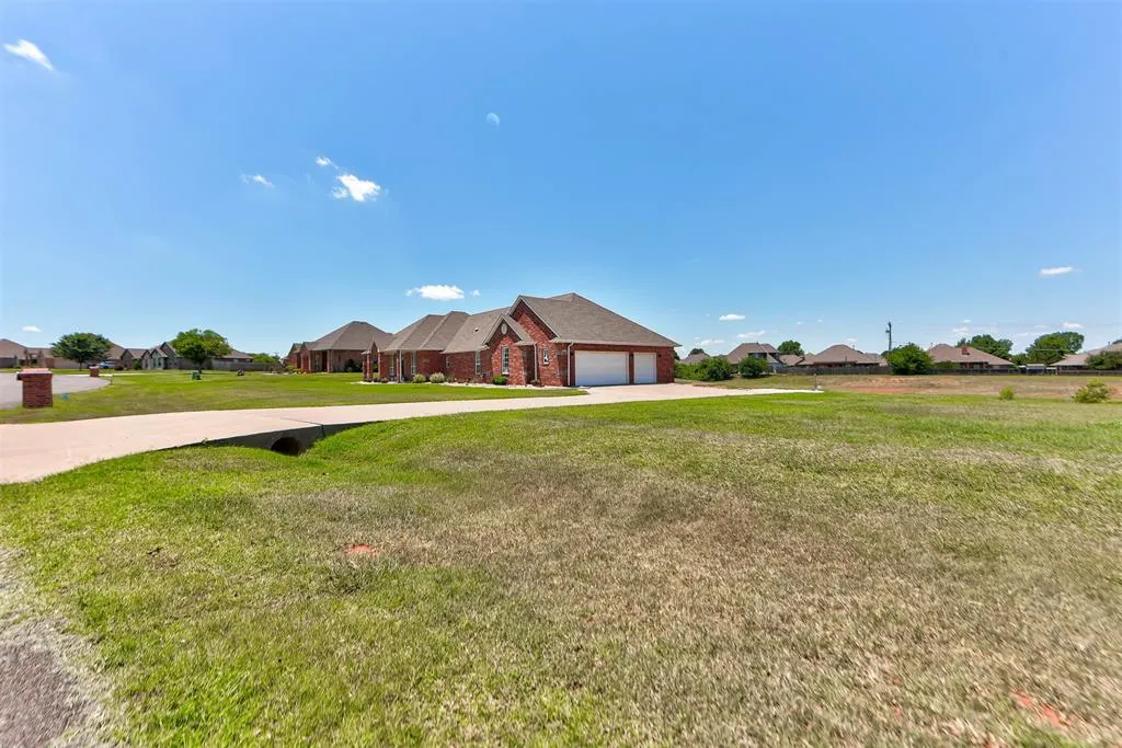 Photo 50 — 10501 Joseph Way, Yukon, OK 73099
