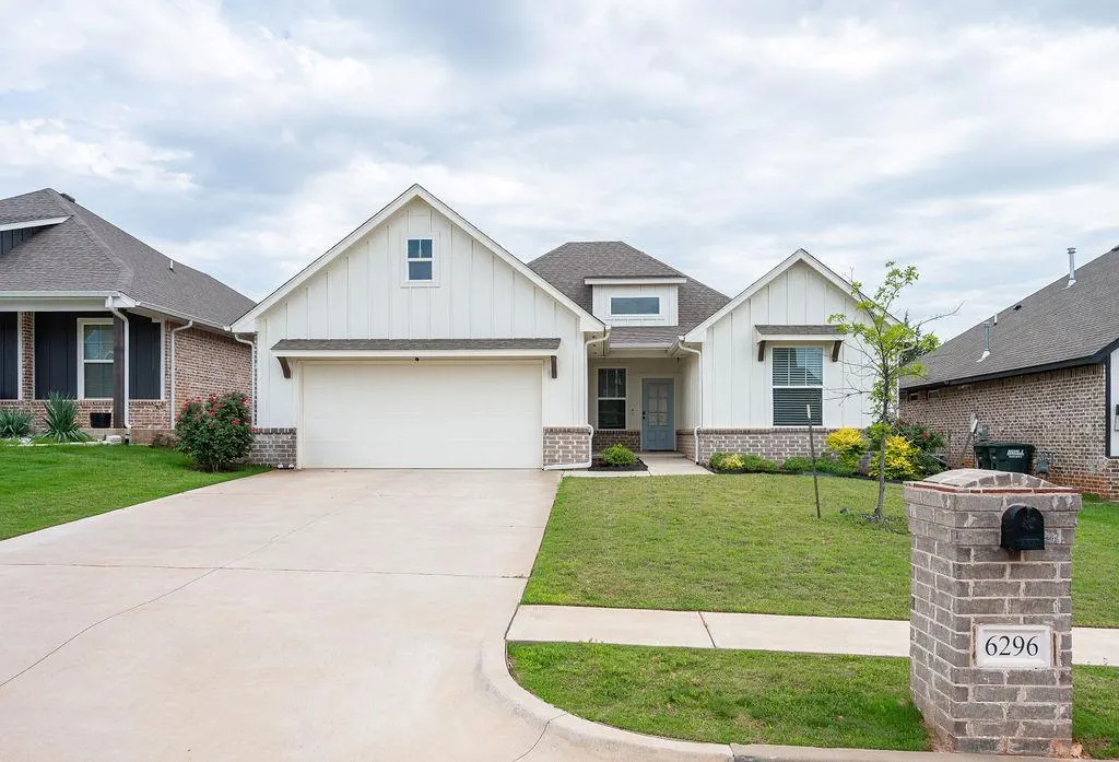Front exterior — 6296 NW 177th Street, Edmond, OK 73012