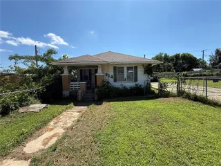Sold home at 914 Jefferson Street