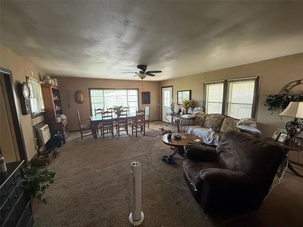 Photo 5 — 914 Jefferson Street, Seminole, OK 74868