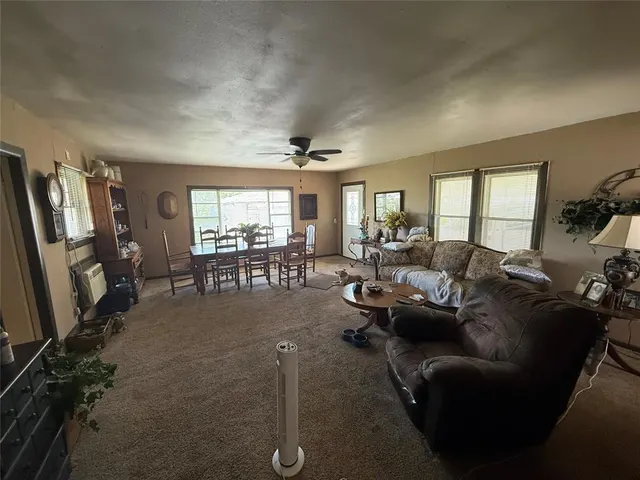 Photo 5 — 914 Jefferson Street, Seminole, OK 74868