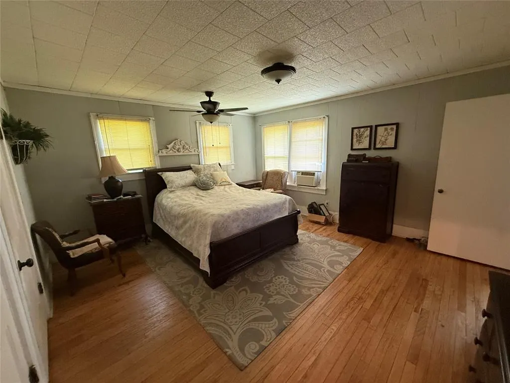 Photo 15 — 914 Jefferson Street, Seminole, OK 74868